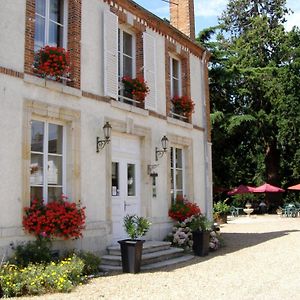 Logis - Villa des Bordes